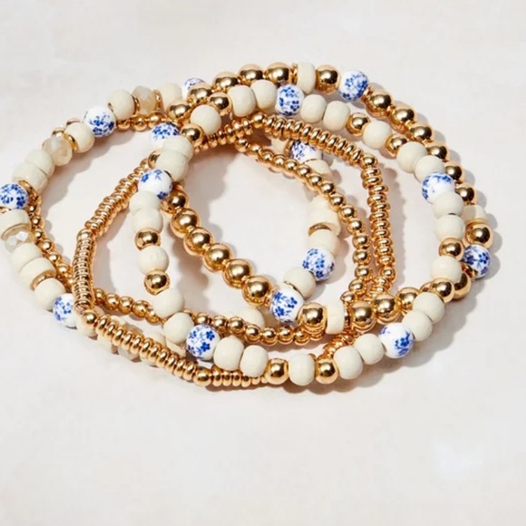NWT Altar’d State Willow Beaded Bracelet Set - Picture 3 of 4